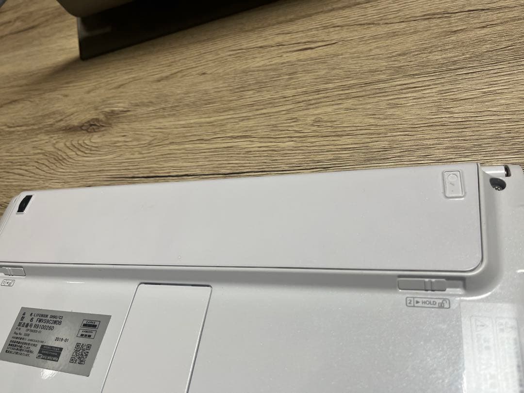 【翔歩】Fujitsu LifeBook SH90/C3 ノートパソコン