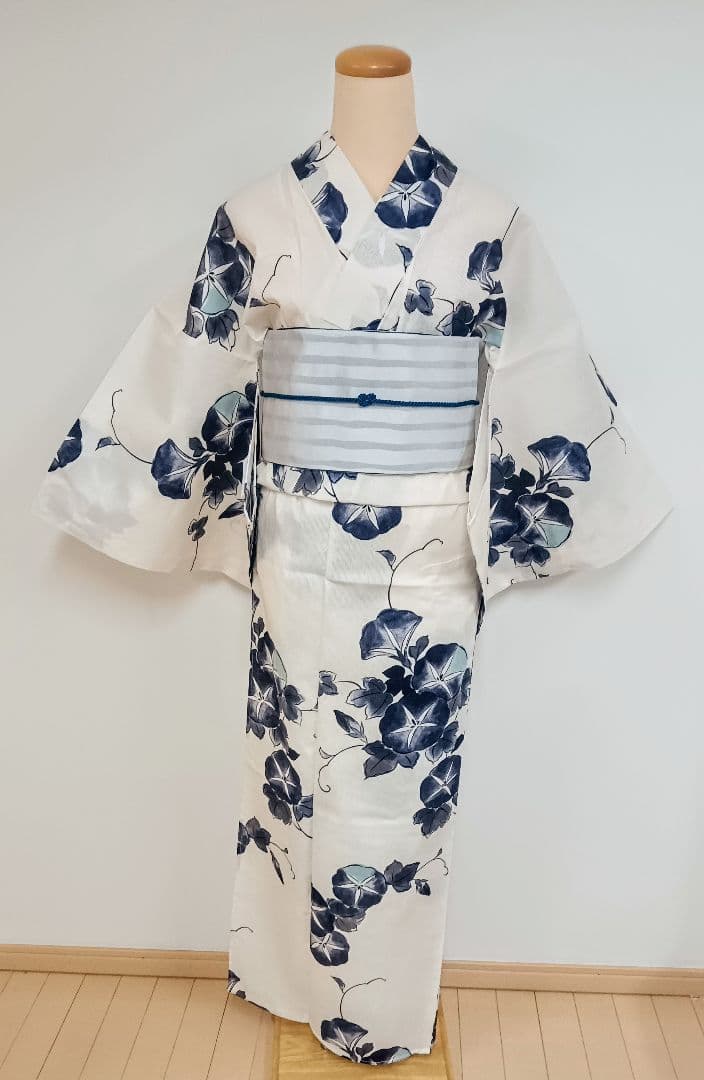 綿麻ゆかた　白地　くすみ朝顔　裄70cm