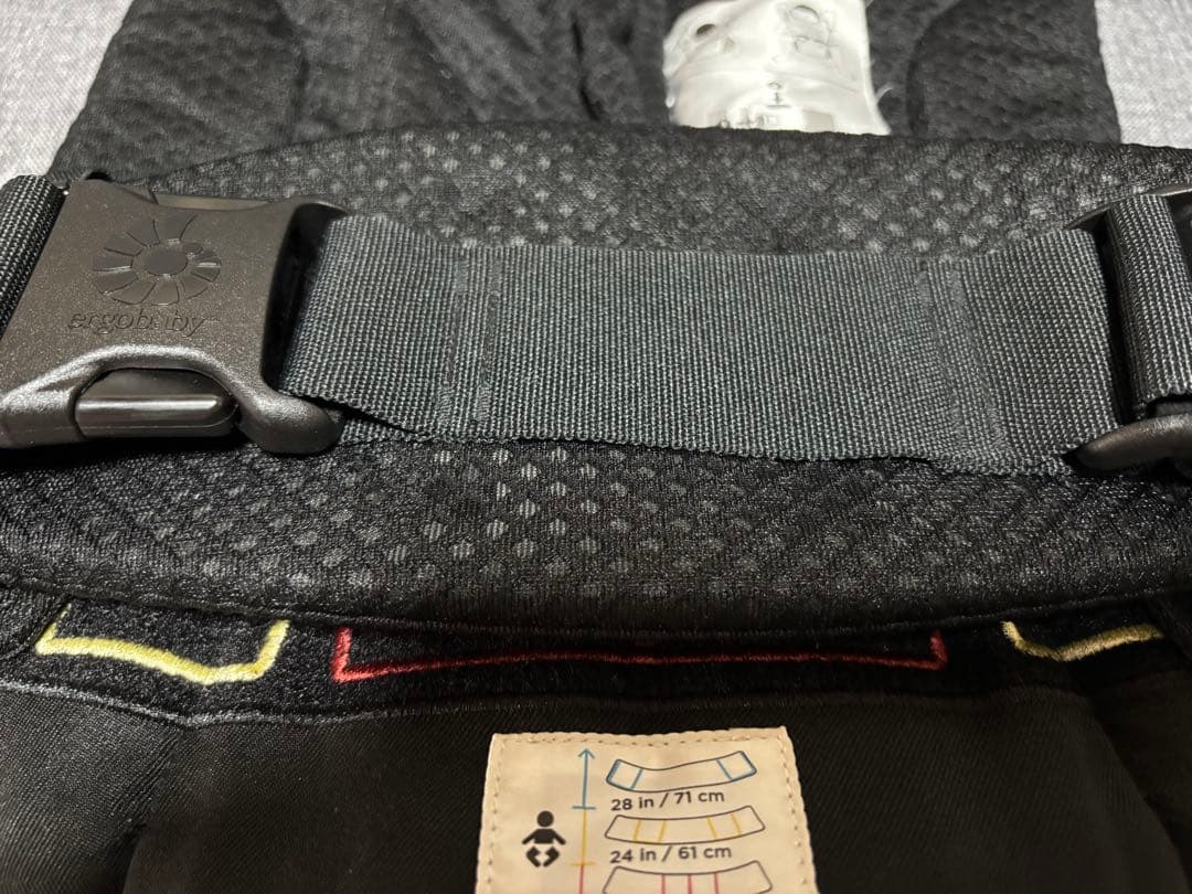 ergobaby OMNI Breeze 抱っこ紐 オニキスブラック