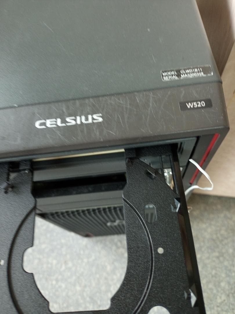 Windowsデスクトップ FUJITSU CELSIUS W520