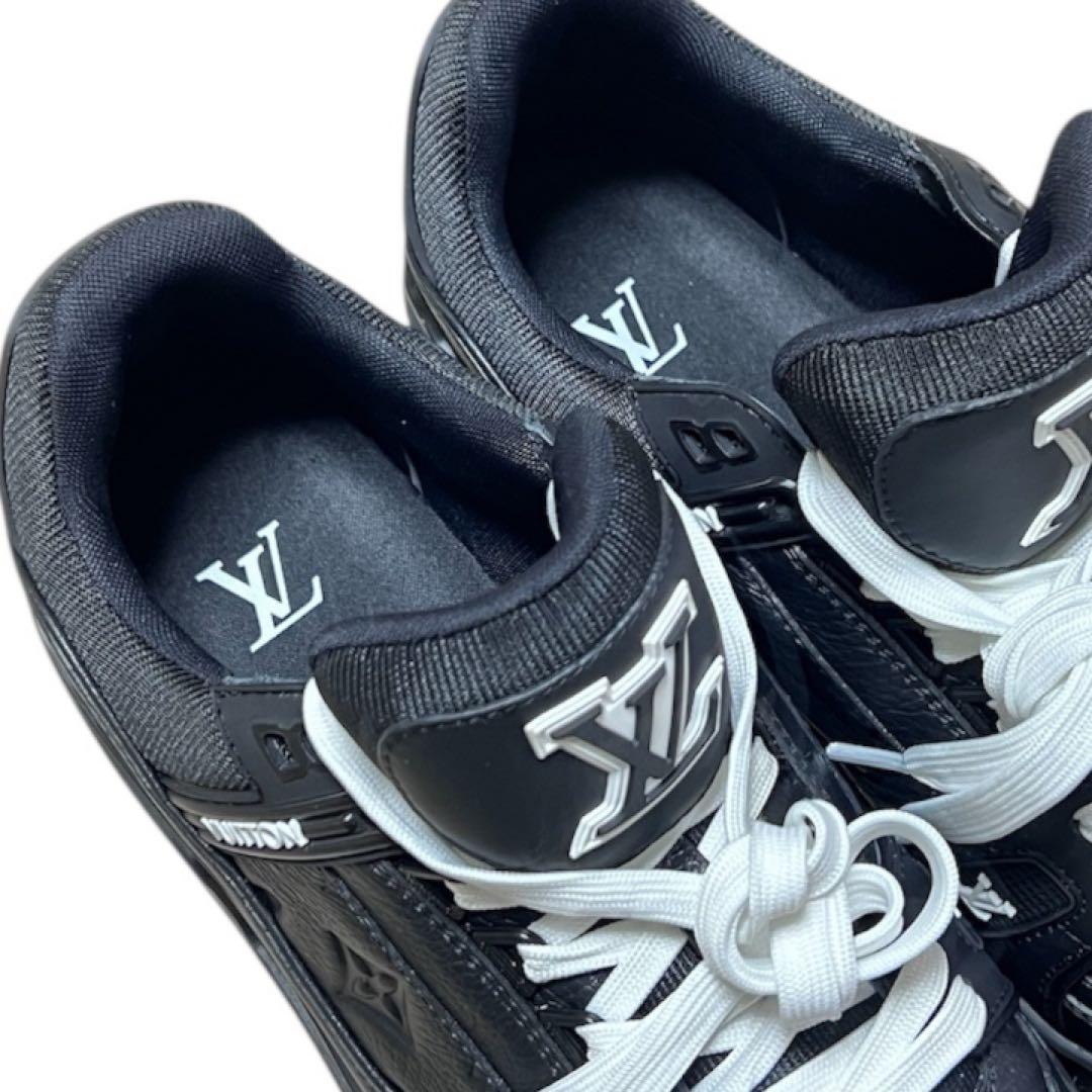 【美品】LouisVuitton ルイヴィトン トレーナー モノグラム ブラック