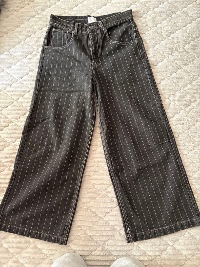 BLESSU ストライプ ブラックデニム ワイドパンツMサイズ値下げ交渉⭕️