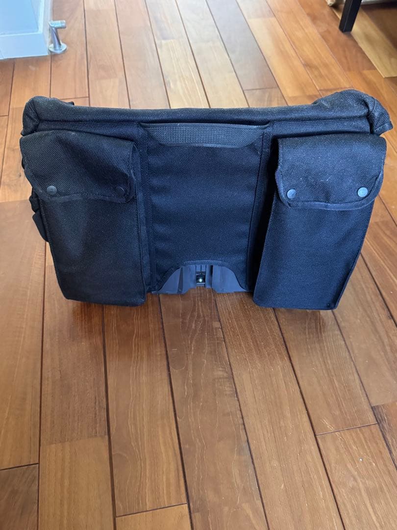 BROMPTON フロントバッグ METRO MESSENGER 黒23L