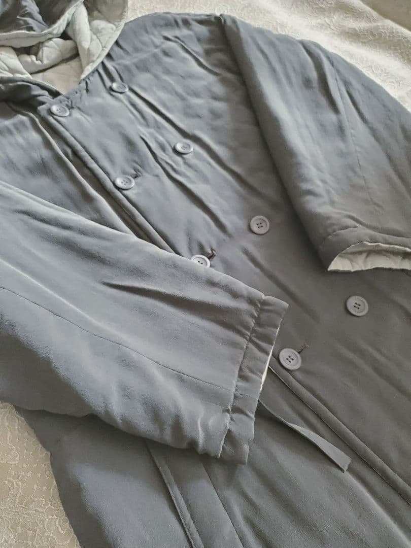 【新品未使用タグ付き】RENOWN　シルク素材 フード付 リバーシブル コート