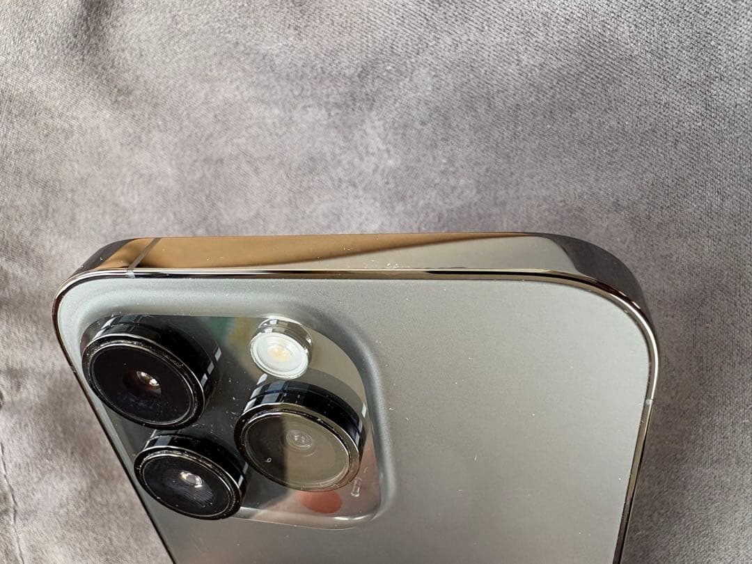 美品　Apple iPhone 14 Pro 256GB スペースブラック