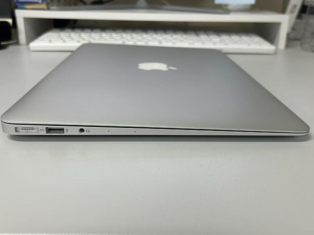 MacBook Air (13インチ, Mid 2019) i5 動作確認済み