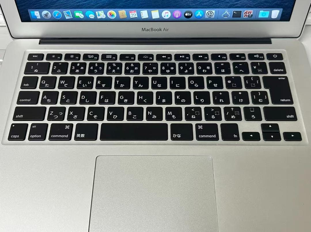 MacBook Air (13インチ, Mid 2019) i5 動作確認済み