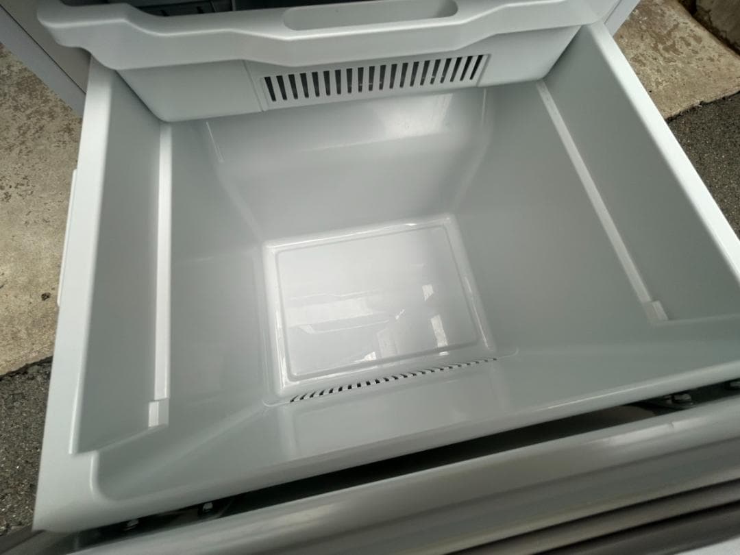 全国送料無料 ハイセンス 3ドア冷凍冷蔵庫 HR-D2801W 2019年製