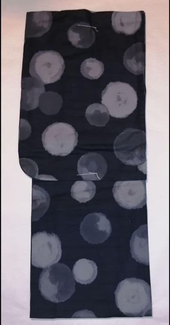 ★新品.未使用品★墨黒に大きな灰色ドット柄★水玉・大人の浴衣★