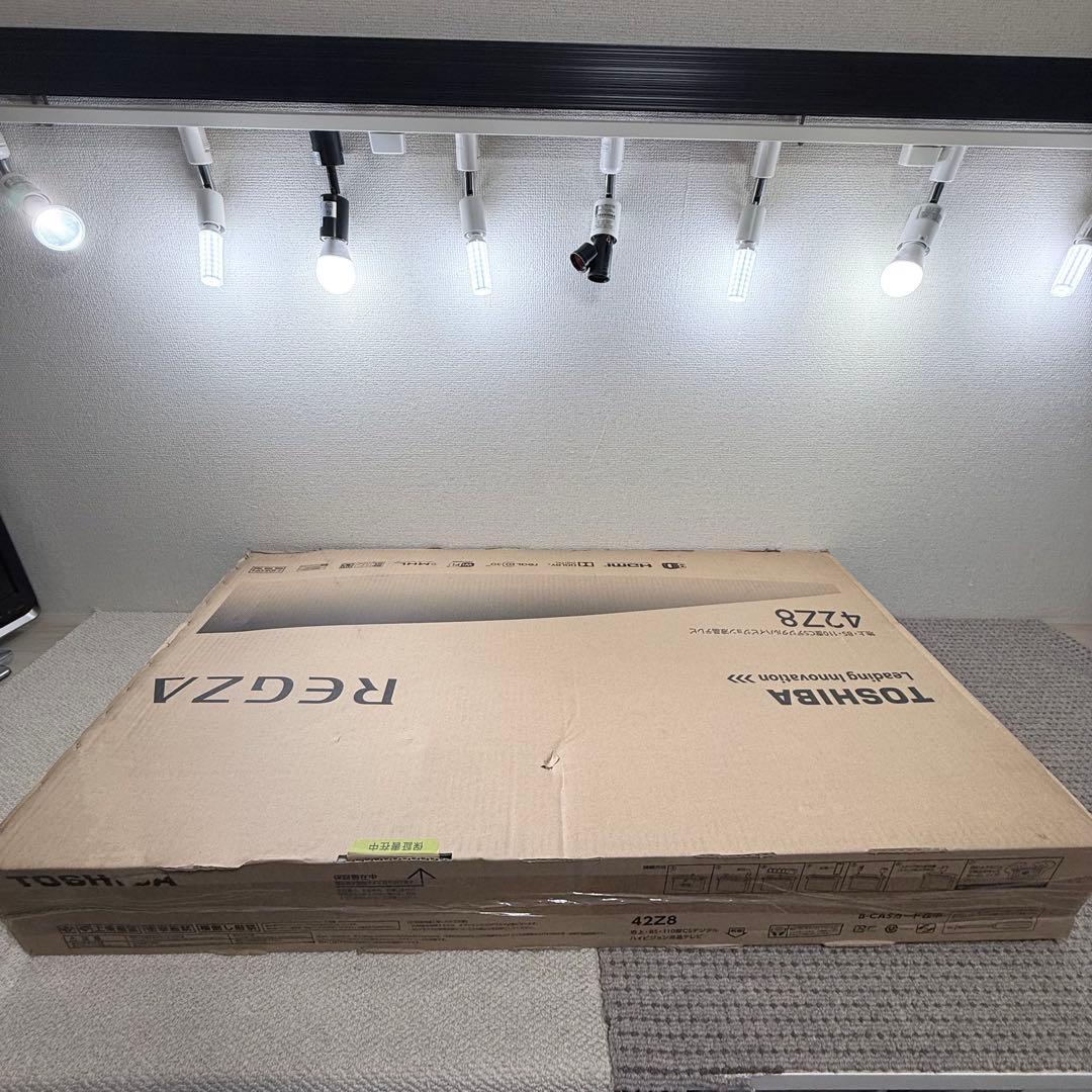 未開封 42型 液晶テレビ REGZA 42Z8 現状渡し