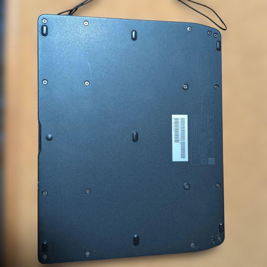 ARROWS Tab Q738/SB LTE キーボード付きバッテリー難あり