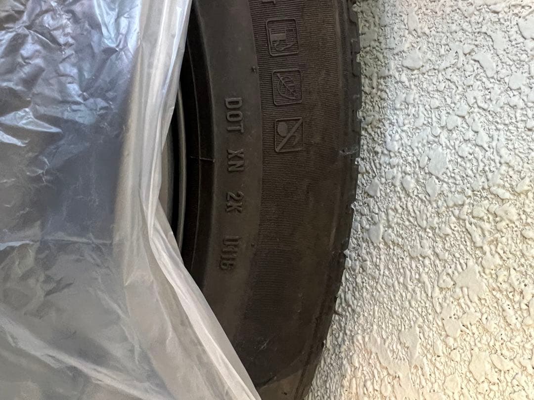 レンジローバー MAK 255/55R20 スタッドレス 4本