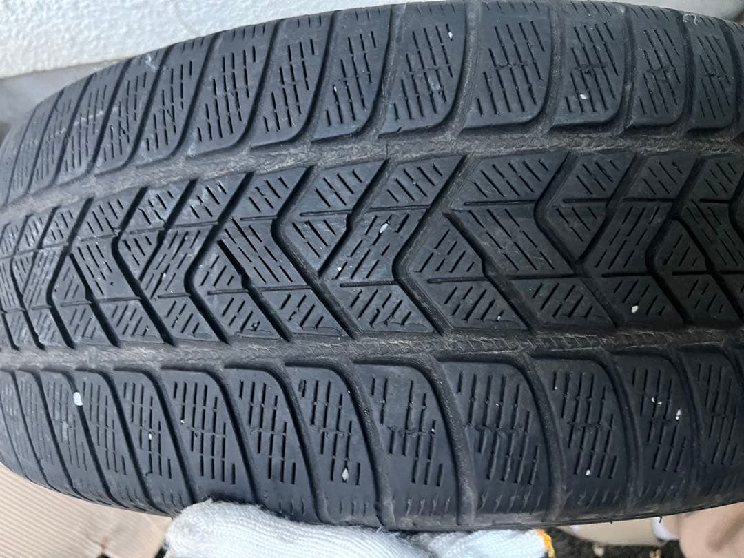 レンジローバー MAK 255/55R20 スタッドレス 4本