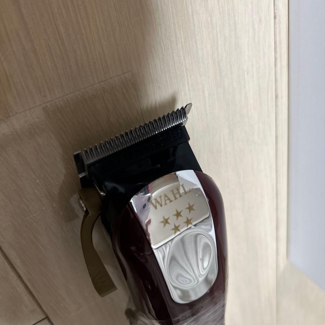 未使用品WAHL Magic Clip コードレスバリカン　レッド