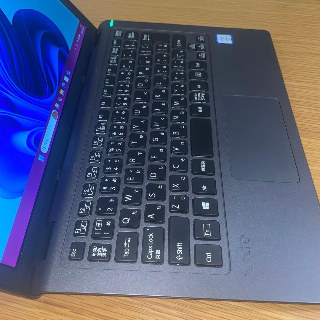 美品VAIO✨i5＆高速SSD⭐薄型軽量✨Windows11✅Office