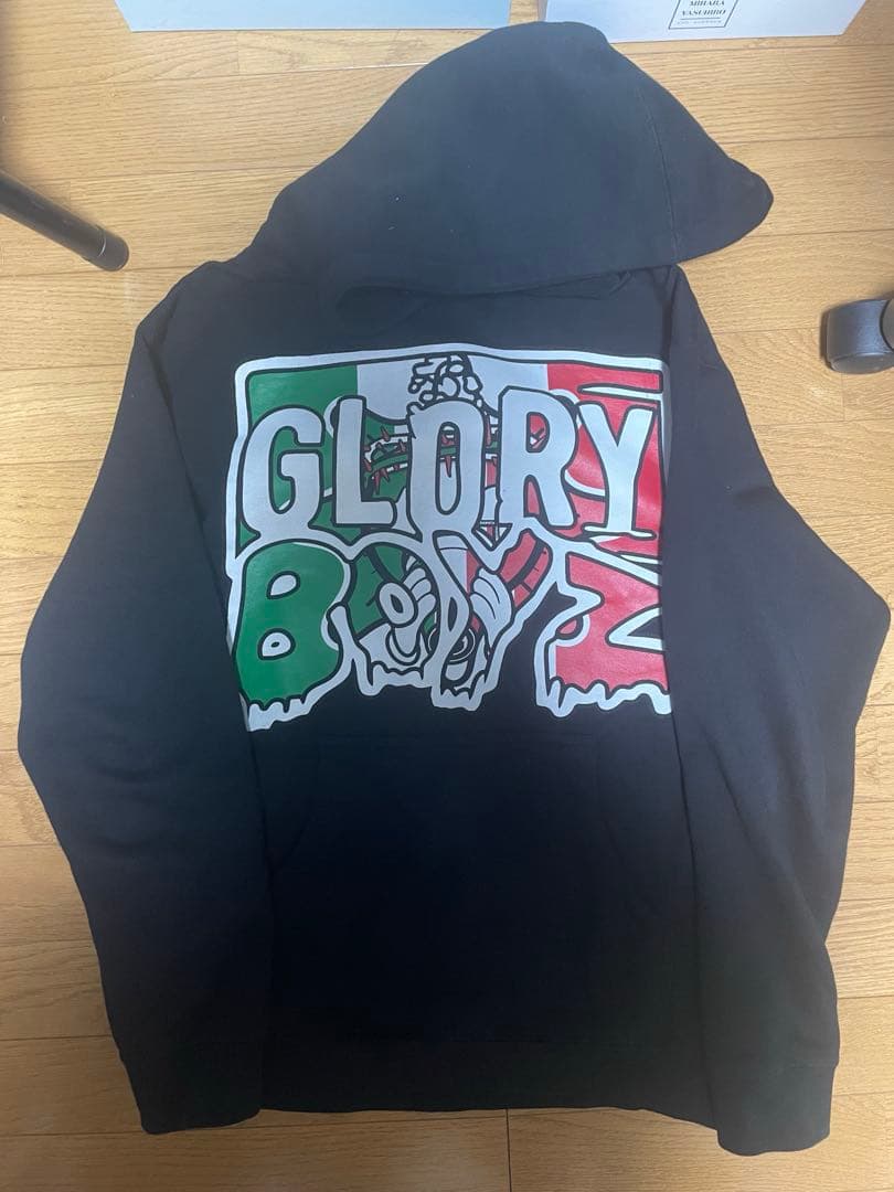 【real君 macra着用】 glo gang フーディ パーカー