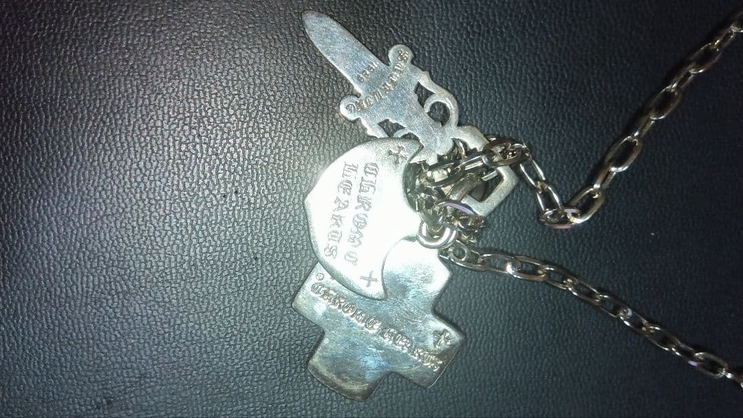 シルバー チャーム付き ネックレス