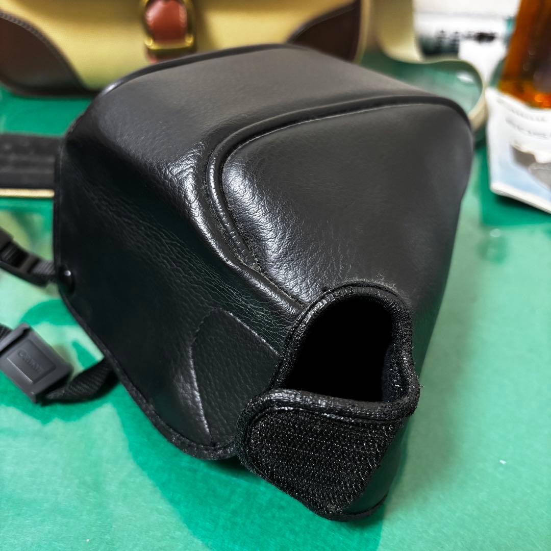 Canon キャノン　EOS Kiss 3 ケース　取扱説明書付