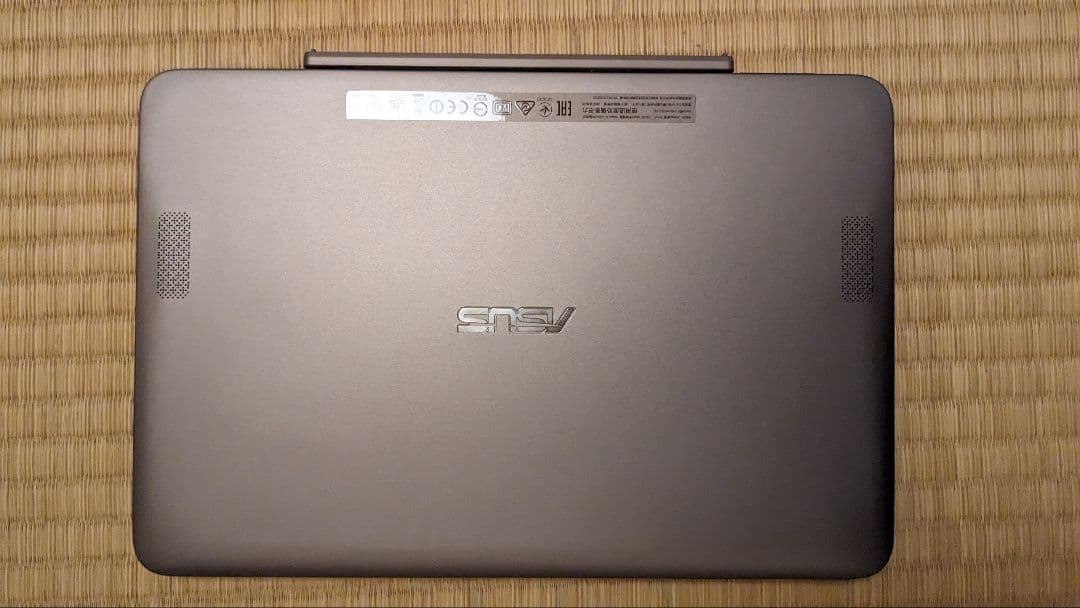 【美品】ASUS TransBook T101HA メタルグレー 本体