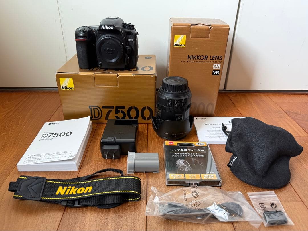 ニコン Nikon デジタルカメラ D7500 レンズ 18-200mm