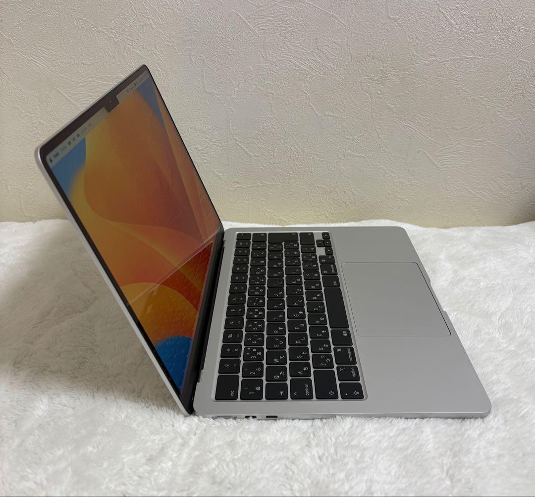 MacBook Air M2 13.6インチ 8GB 256GB