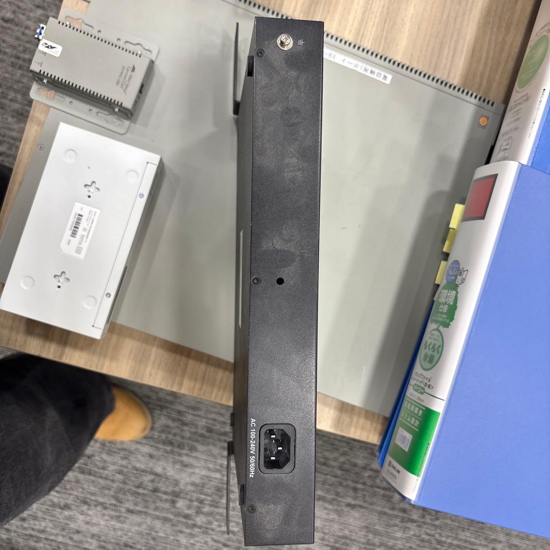 ELECOM EHB-UG2D16F-PL 16ポートスイッチングハブ