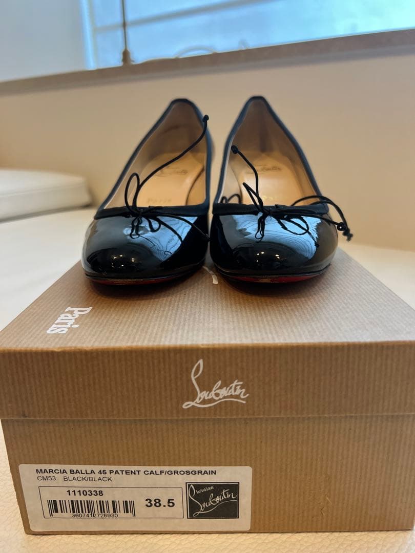 12/22まで値下げ‼️Christian Louboutin 黒バレエ38.5