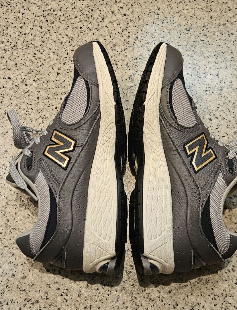 New Balance M2002RHP 27cm グレー/ネイビー/ゴールド