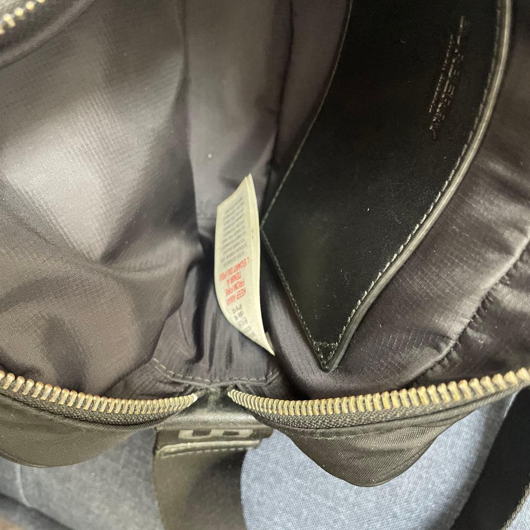 Burberry メンズショルダーバック