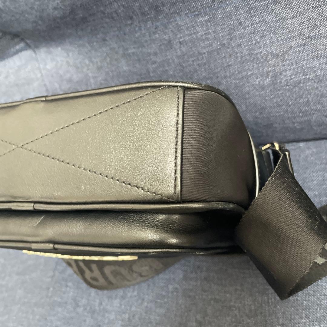 Burberry メンズショルダーバック