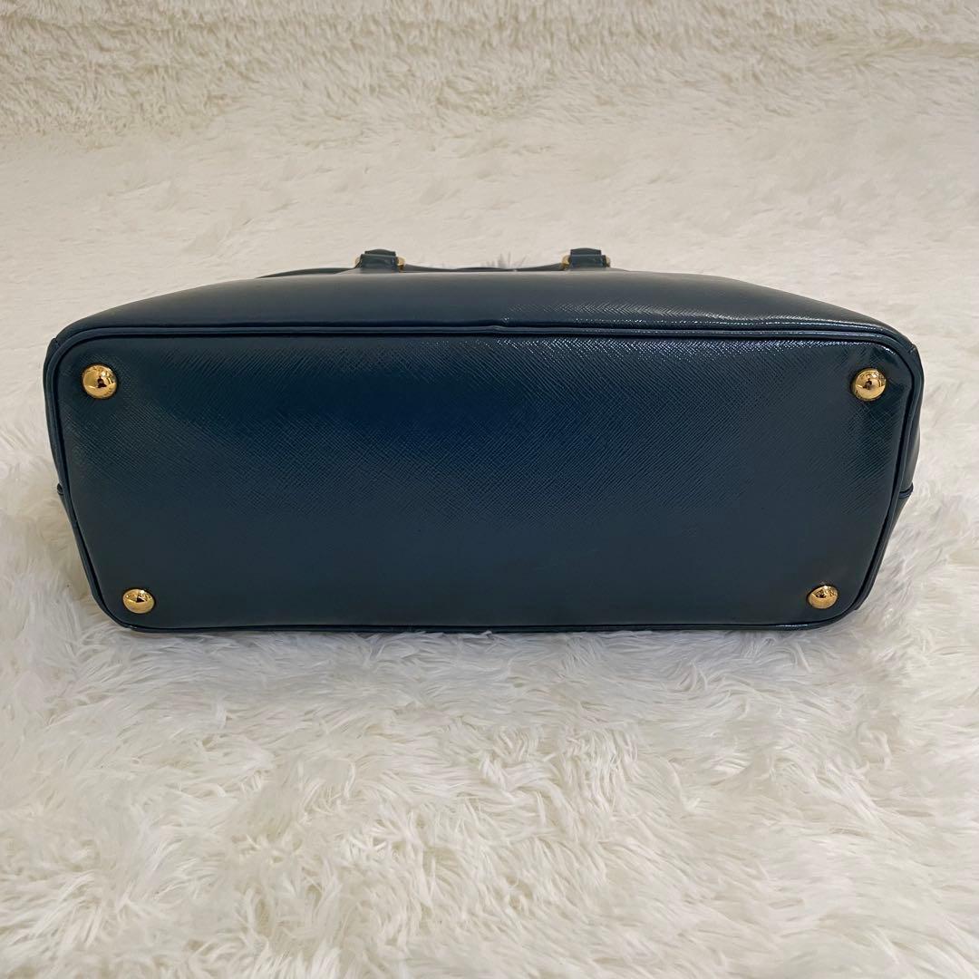 極美品 PRADA ガレリア サフィアーノ ハンドバッグ ブルー 三角ロゴ