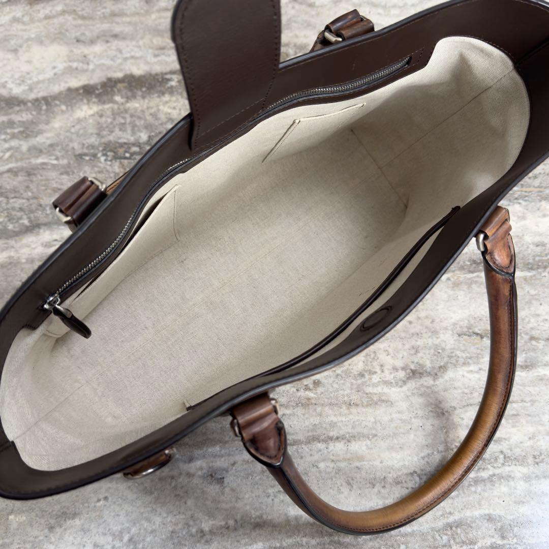 限定 定価49万円 ベルルッティ トゥジュールミニ スクリットレザートートバッグ