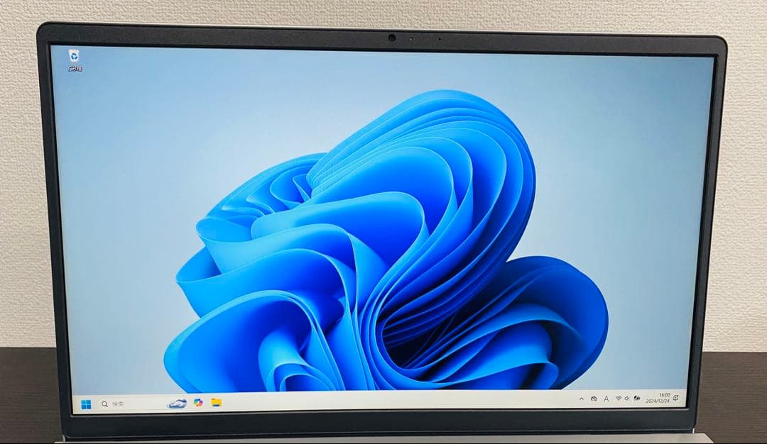 Inspiron 15 3520 NI375-EHHBSC [プラチナシルバー]