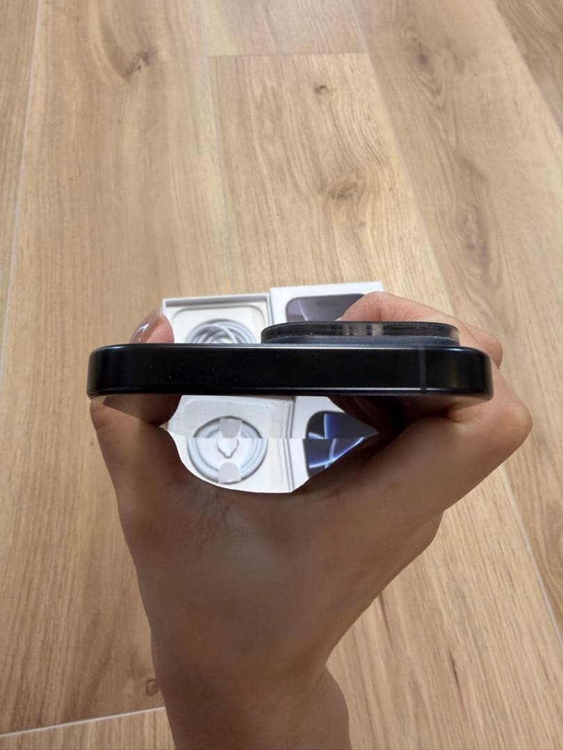 iPhone 16Pro 512ギガ ブラック 本体