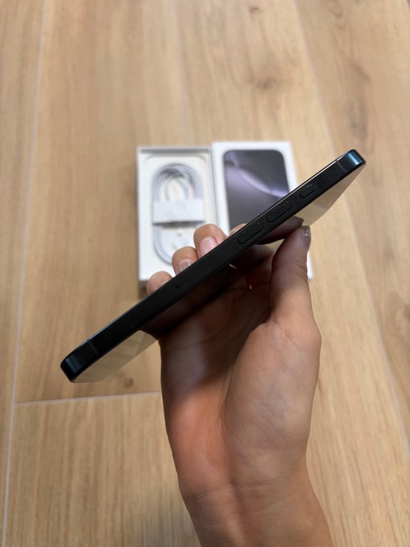 iPhone 16Pro 512ギガ ブラック 本体