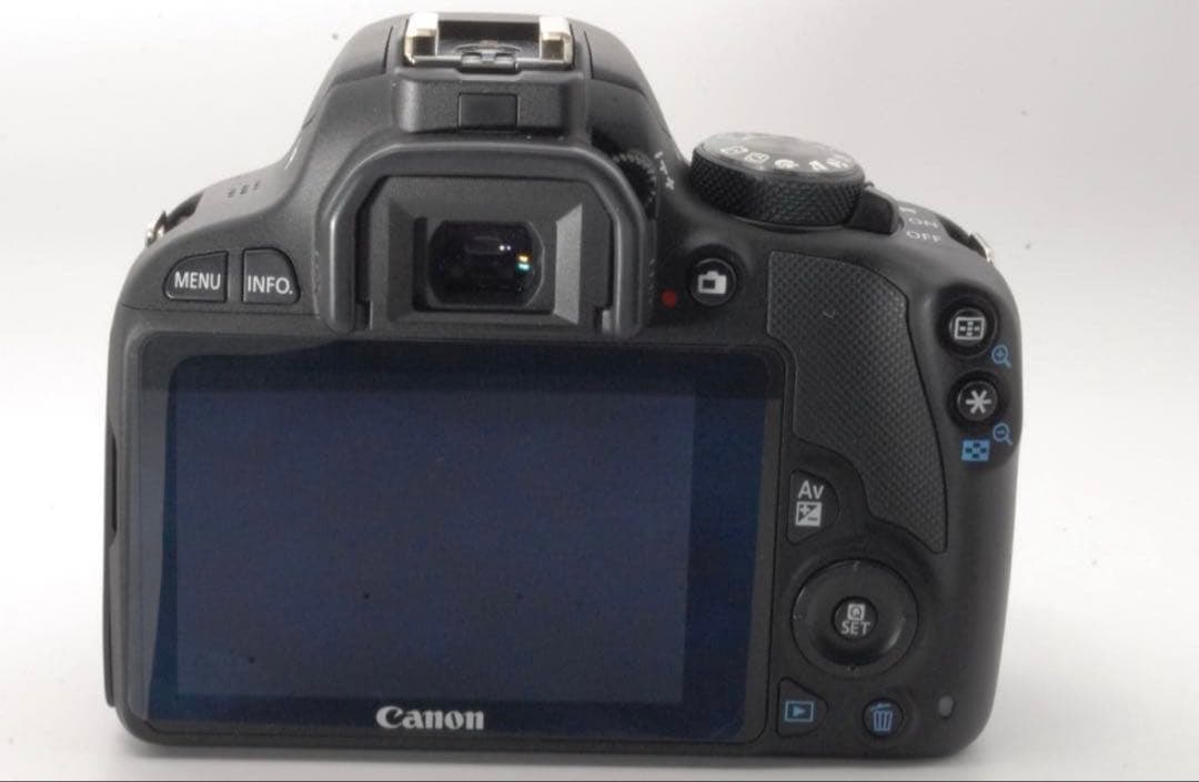 ✨おまけレンズ付き✨Canon kiss X7 軽量 初心者おすすめ 動画撮影も