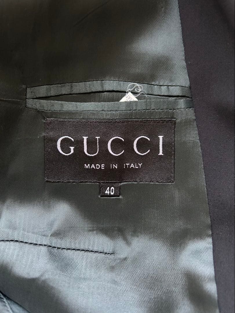 美品　グッチ　スーツセット　パンツ　黒　上40(L) 下38(M)