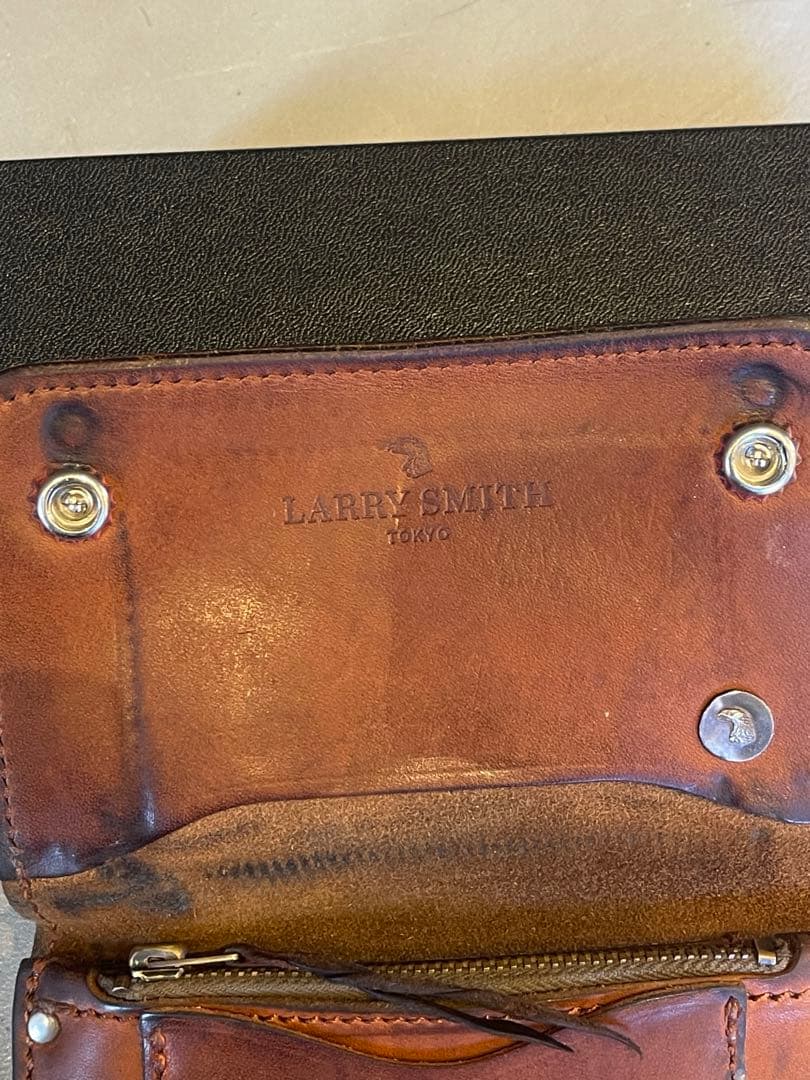 LARRY SMITH ブラウン長財布