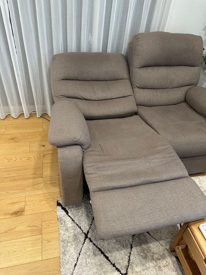 美品　ニトリ　電動リクライニングソファ