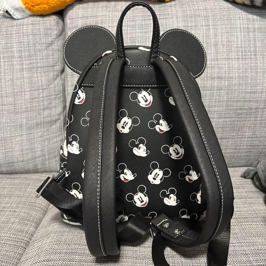 ラウンジフライ　ミッキーマウス リュック
