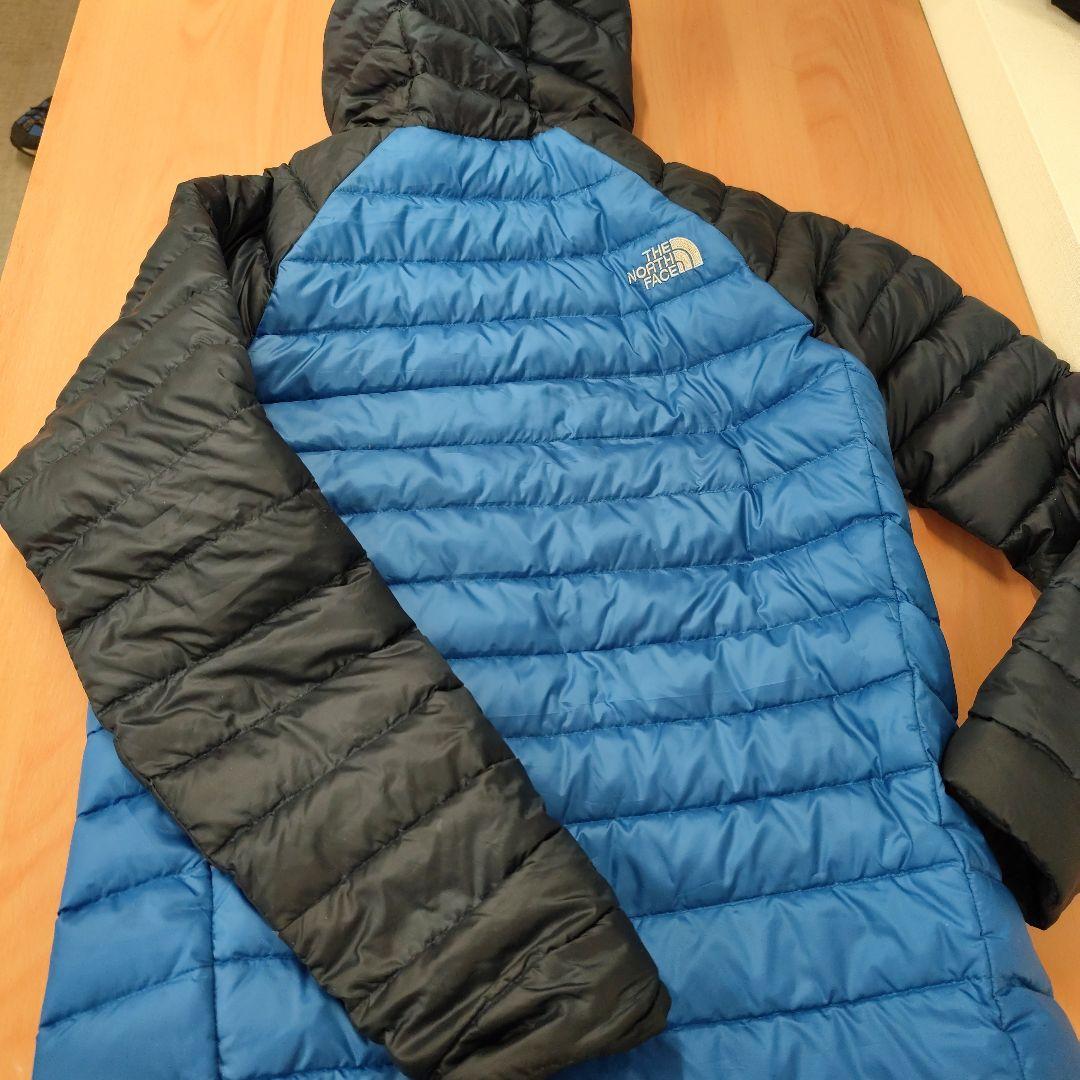 ノースフェイス サンダーフーディ ダウンジャケット　800フィルパワー