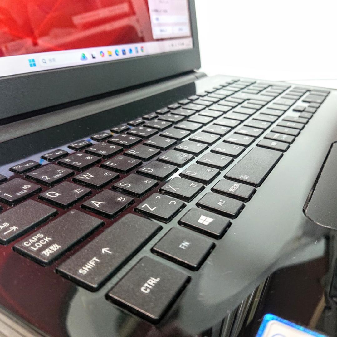 美品！Dynabook T55/AB第6世代 Core i3[439]