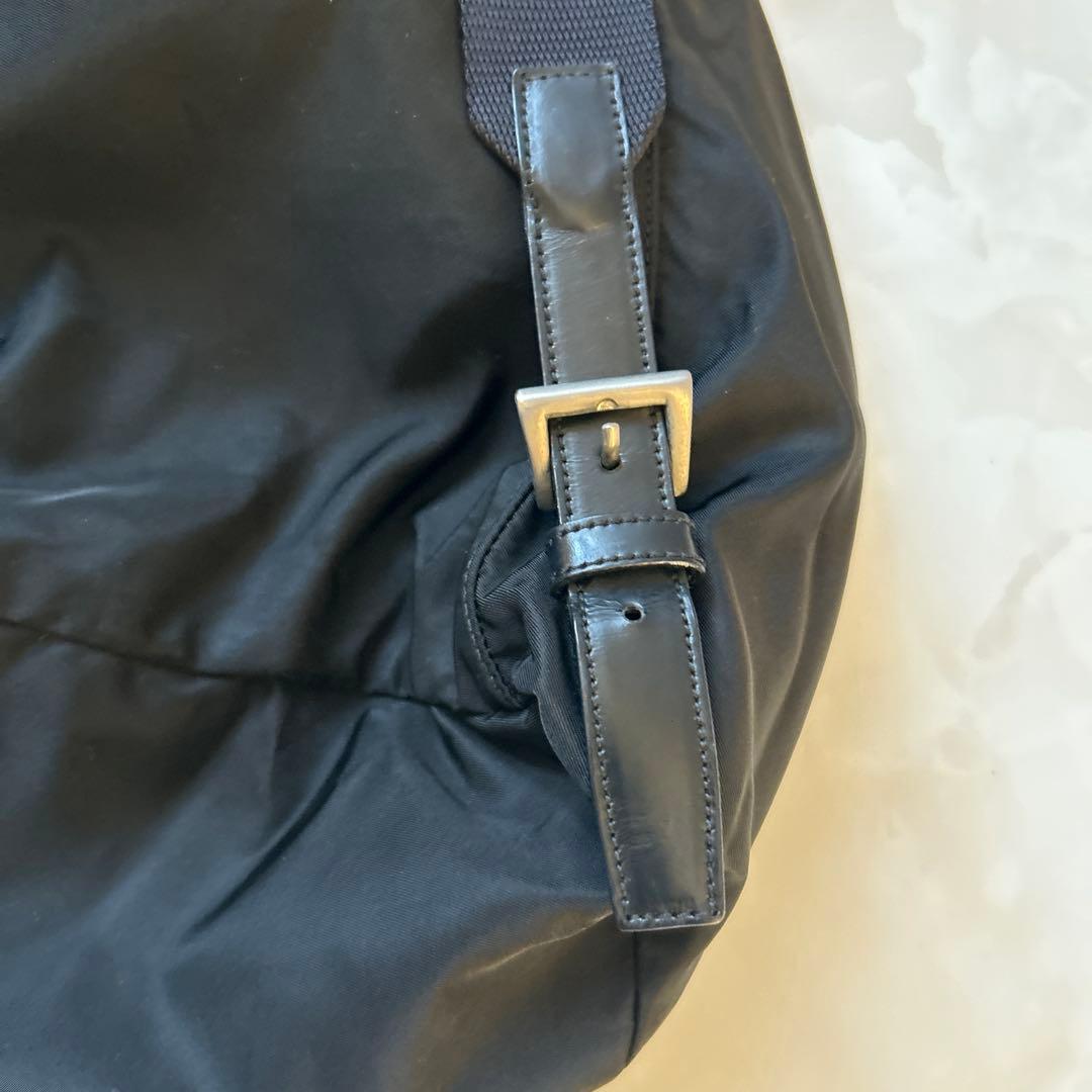PRADA ブラック ナイロン バックパック　三角ロゴ