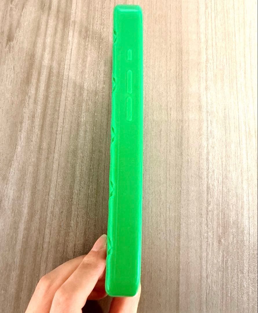 BOTTEGA VENETA iPhone15 Proケース