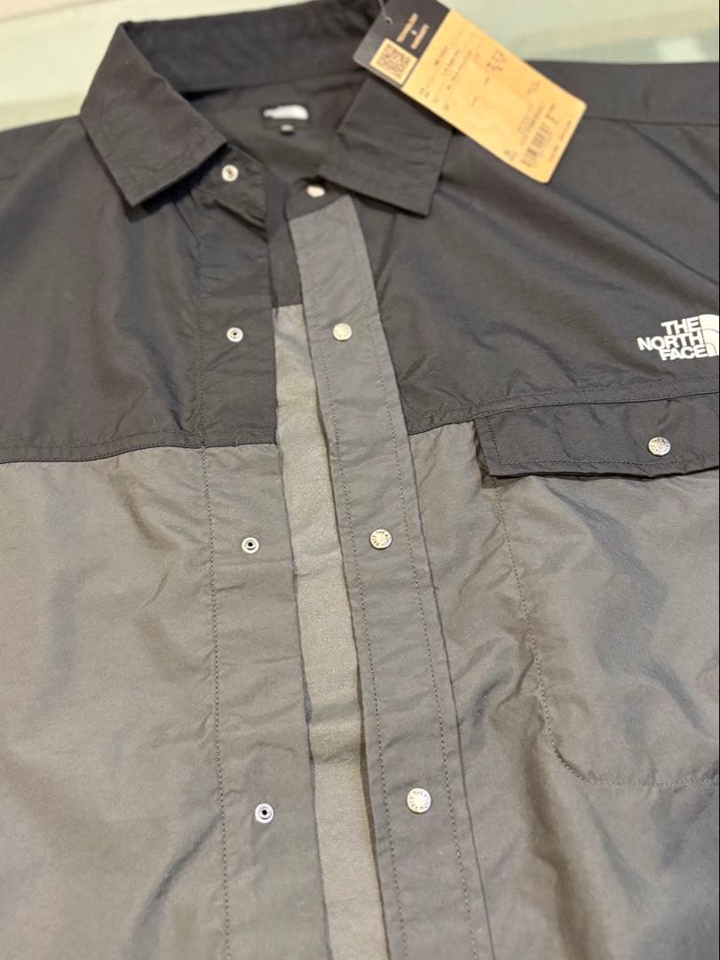 最終価格THE NORTH FACE ナイロンシャツ 黒/グレー XL