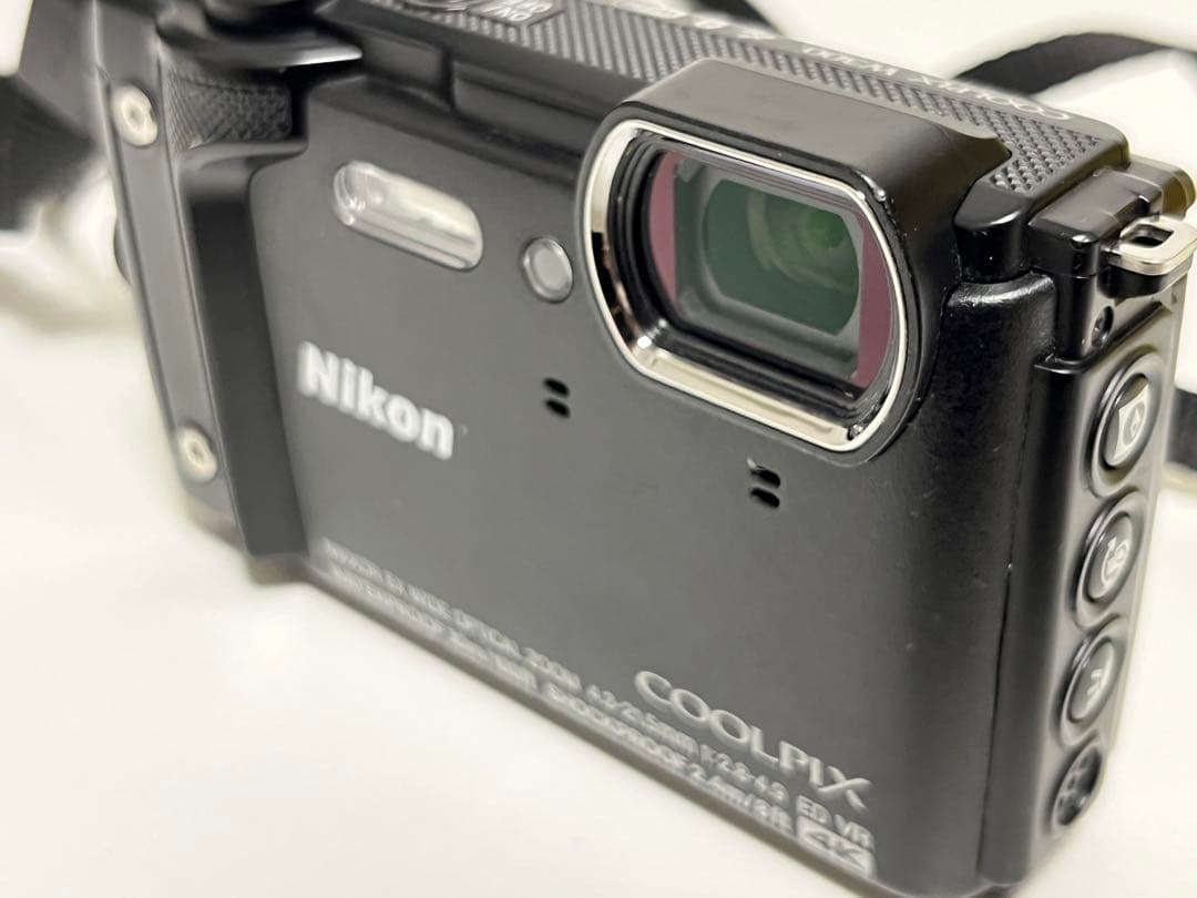 Nikon COOLPIX W300 防水デジタルカメラ