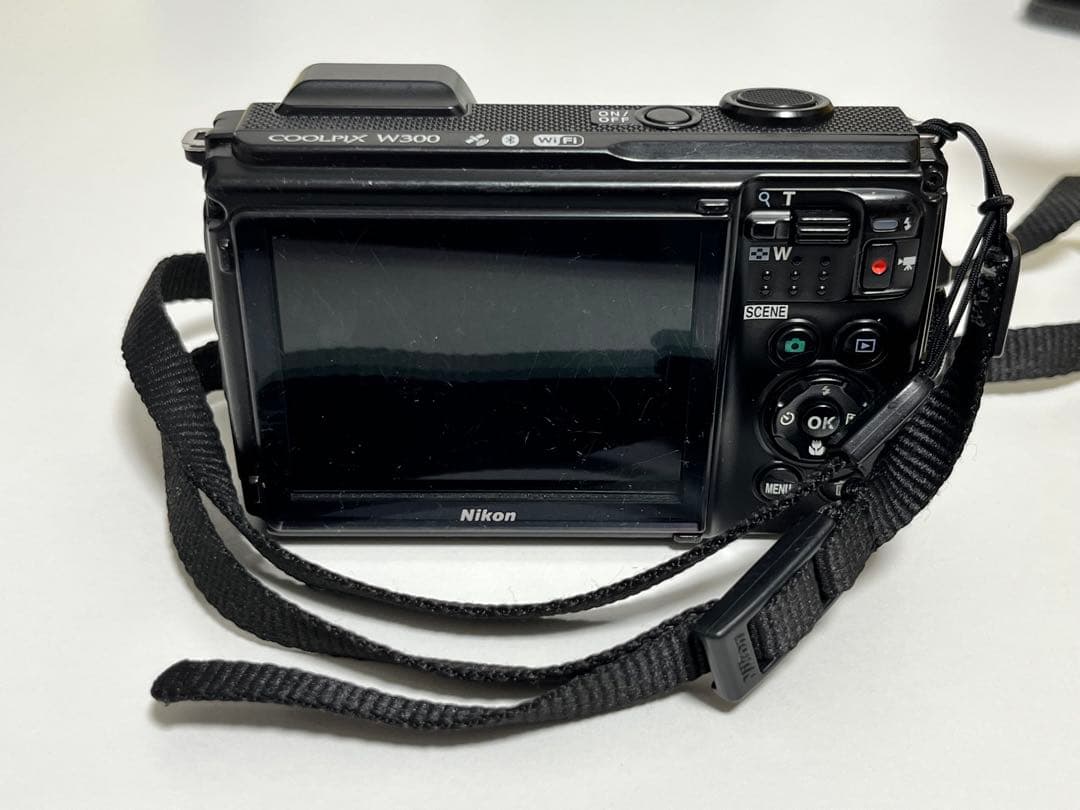Nikon COOLPIX W300 防水デジタルカメラ