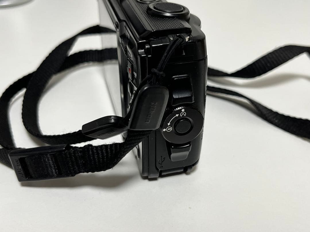 Nikon COOLPIX W300 防水デジタルカメラ