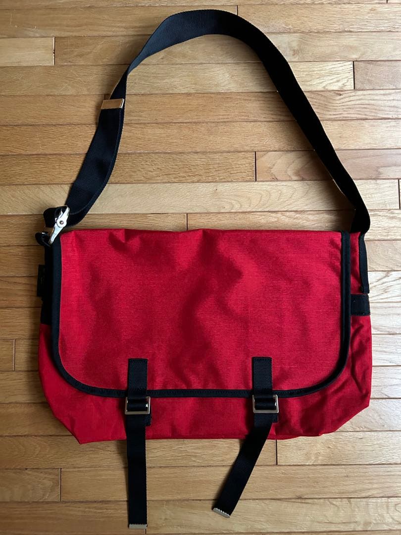 エルベシャプリエ　メッセンジャーバッグ