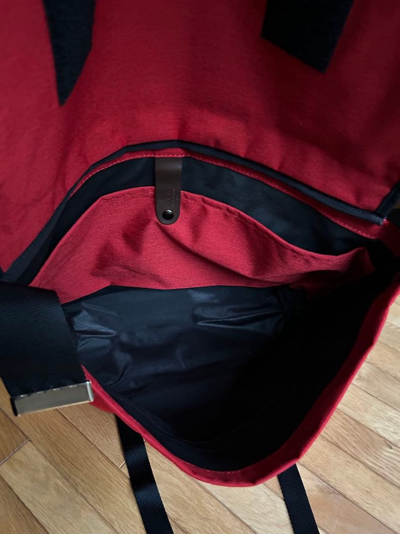 エルベシャプリエ　メッセンジャーバッグ